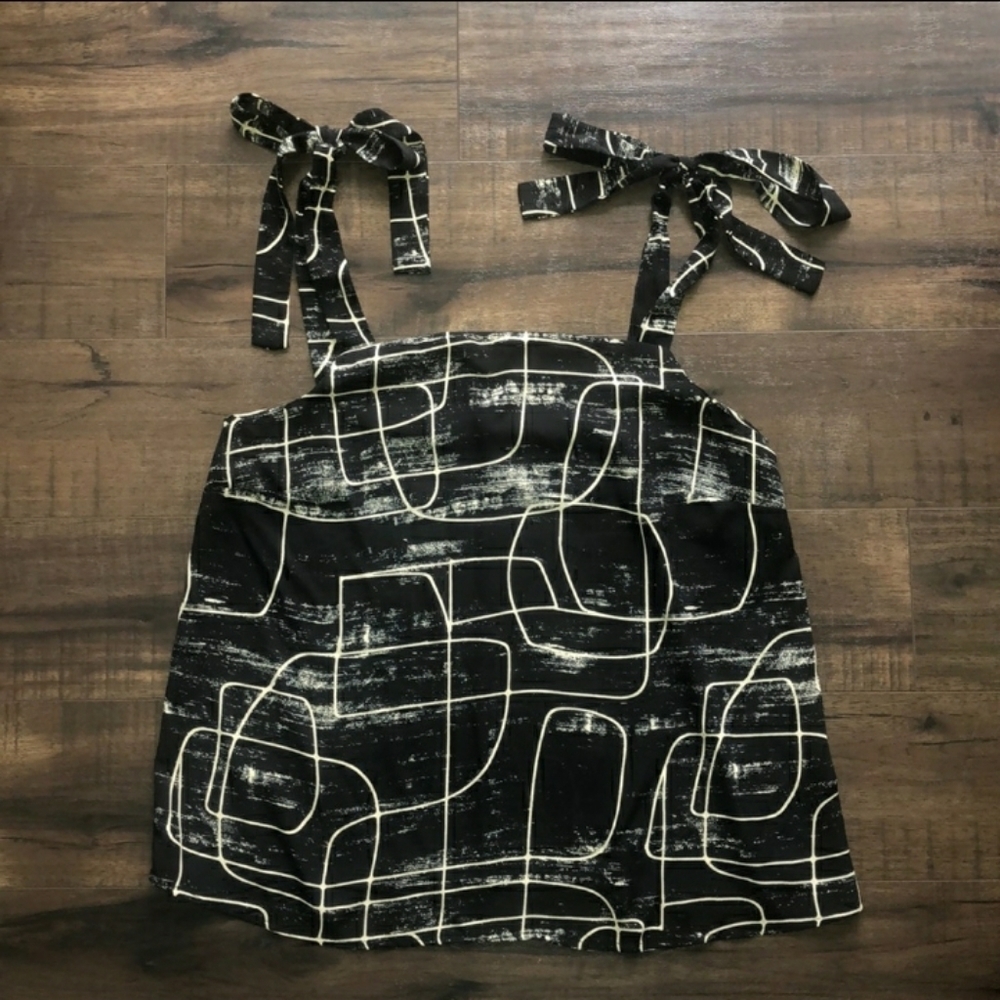 SQUARE NECK GEOMETRICAL PRINT TANK TOP BLOUSE SIZE XS SLEEVELESS NEW